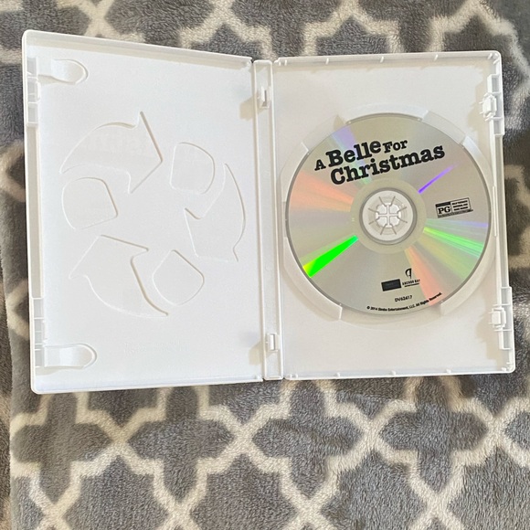 ⭐️3/20 🎬 - A Belle For Christmas dvd movie - Picture 5 of 5